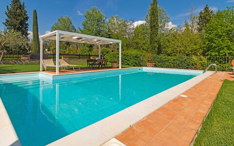 Villa Gino 8+2: Piscine, Recours, Loisir, Composite, Eco Hôtel, Ombre, Jardin, Hacienda, Mobilier De Jardin, Centre De Loisirs