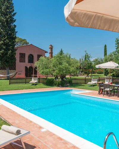 Villa Gino 8+2: Piscine, Biens, Jardin, Hacienda, Recours, Pelouse, Villa, Ferme, Manoir, Cour