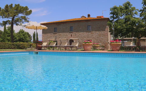 Le Caselle 26: Piscine, Biens, Hacienda, Villa, Recours, Eco Hôtel, Hôtel