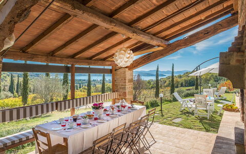 La Martinella 12: Meubles, Domicile, Chaise, Ferme, Table Cuisine Et Salle A Manger, Biens, Villa, Eco Hôtel, Restaurant, Salle À Manger