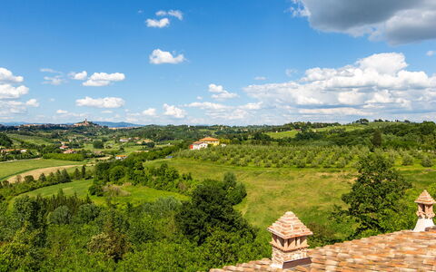 Dimora San Germano 14: Ciel, Été, Paysage, Nuage, Colline, Zone Rurale, Station De Montagne, Printemps, Cumulus, Plantation