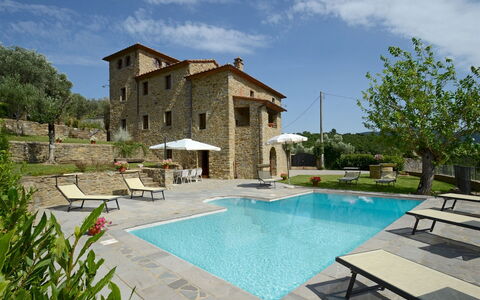Torre la Ripa 8: Piscine, Biens, Recours, Villa, Eco Hôtel, Hacienda, Mobilier De Jardin, Ferme, Aménagement Paysager, Dalle