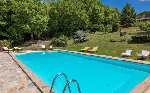 La Cerqua 8: Piscine, Recours, Mobilier De Jardin, Eco Hôtel, Thermes, Ombre, Biens, Hacienda, Jardin, Loisir