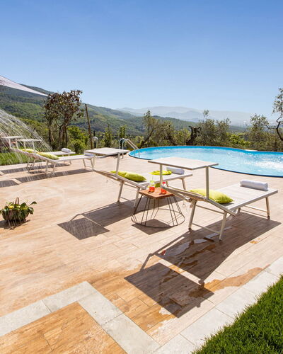 Villa Desiderio 9: Piscine, Recours, Loisir, Mobilier De Jardin, Eco Hôtel, Ombre, Vacances, Parapluie, Ville Resort, Chaise