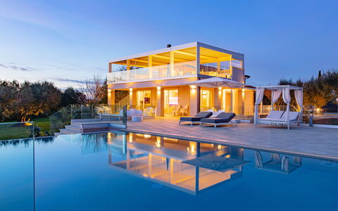 La Perla tra Gli Ulivi 12: Piscine, Recours, Biens, Villa, Manoir, Eco Hôtel, Crépuscule, Conception, Hôtel, Balcon
