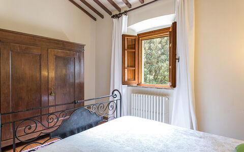 Tenuta Sagherina 8: Chambre, Lit, Bois, Design Intérieur, Drap De Lit, Literie, Meubles, Sol, Sol, Cadre De Lit