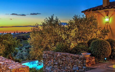 Villa le Cave 12: Paysage, Maison, Crépuscule, Domicile, Soirée, Biens, Eco Hôtel, Chalet, Ferme, Villa