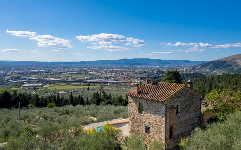 Torre al Poggio 8: Colline, Paysage, Zone Rurale, Pente, Chaîne De Montagnes, Station De Montagne, Chaparral, Village De Montagne, Village, Formations Arbustives