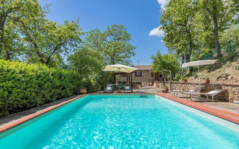 Casa Largnano 6+2: Piscine, Hacienda, Villa, Caractéristique De L'Eau, Arrière-Cour, Eco Hôtel