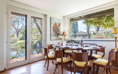 Villa Mimmina 8: Meubles, Design Intérieur, Salle À Manger, Chaise, Table, Sol, Table Cuisine Et Salle A Manger, Bois, Sol, Plafond