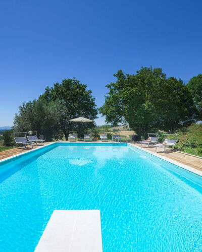 La Panoramica 8: Piscine, Bleu, L'Eau, Recours, Composite, Thermes, Loisir, Eco Hôtel, Caractéristique De L'Eau, Ombre