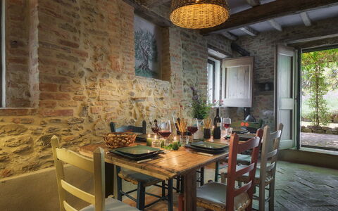 Casa di Pan 6: Meubles, Design Intérieur, Chaise, Mur, Salle À Manger, Table, Table Cuisine Et Salle A Manger, Bois, Plafond, Sol
