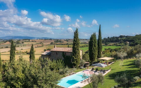 La Vecchia Pieve 8: Jardin, Aménagement Paysager, Villa
