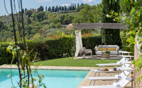 Poggio Novoli 6: Piscine, Mobilier De Jardin, Recours, Balancelle, Loisir, Jardin, Eco Hôtel, Ombre, Chaise Longue, Aménagement Paysager