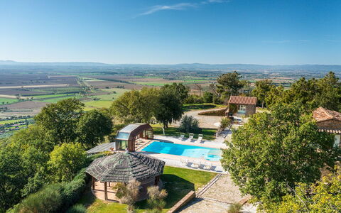 Il Romitoio 12: Chalet, Biens, Loisir, Ferme, Jardin, Villa, Pelouse, Eco Hôtel, Aménagement Paysager, Hacienda