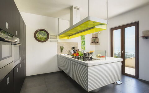 Villa Maggiorana 10: Cuisine, Comptoir, Design Intérieur, Appareil De Cuisine, Sol, Meubles, Principaux Appliance, Plafond, Cabinetry, Domicile