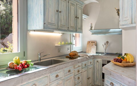 Villa Padulella 8+2: Cuisine, Comptoir, Cabinetry, Design Intérieur, Bois, Meubles, Appareil De Cuisine, Domicile, Évier, Principaux Appliance