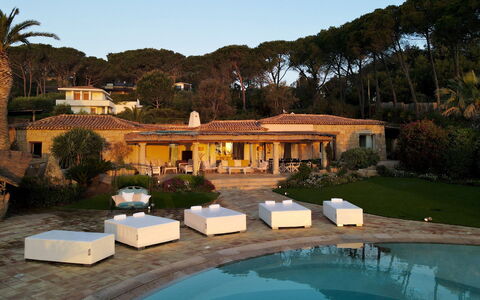 Villa Padulella 8+2: Recours, Biens, Eco Hôtel, Mobilier De Jardin, Hacienda, Côte, Villa, Piscine, Aménagement Paysager, Ville Resort