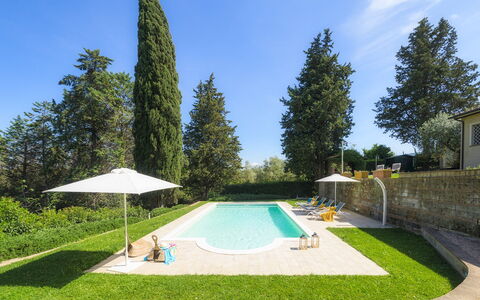 Il Fienile 4: Piscine, Arbuste, Jardin, Biens, Pelouse, Aménagement Paysager, Cour, Eco Hôtel, Ombre, Recours