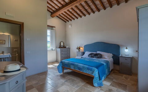 Le Colombelline 12: Meubles, Design Intérieur, Mur, Sol, Sol, Plafond, Chambre, Lit, Pièce, Domicile