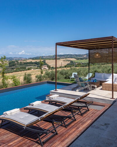 Casale the Place 6+2: Bleu, Piscine, Composite, Mobilier De Jardin, Balancelle, Biens, Chaise, Conception, Dur, Villa