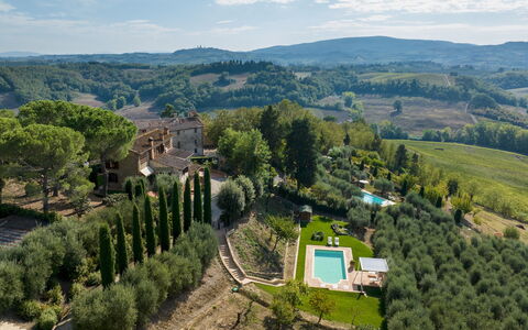 Villa Binetti 7: Paysage, Biens, Vue Du Ciel, Photographie Aérienne, Village, Plantation, Aménagement Paysager, Manoir, Villa, Ferme