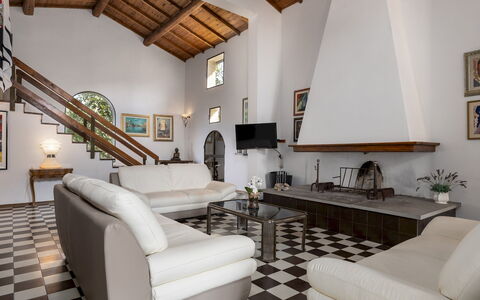Villa Bel Panorama 8: Meubles, Design Intérieur, Sol, Canapé, Sol, Bois, Salon, Plafond, Pièce, Éclairage