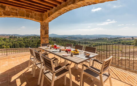Casale Grottini 8: Paysage, Mobilier De Jardin, Chaise, Table Cuisine Et Salle A Manger, Tableau De Plein Air, Eco Hôtel