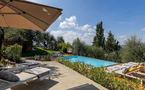 Villa Adisa 8: Bleu, Piscine, Recours, Balancelle, Mobilier De Jardin, Eco Hôtel, Biens, Villa, Jardin, Aménagement Paysager