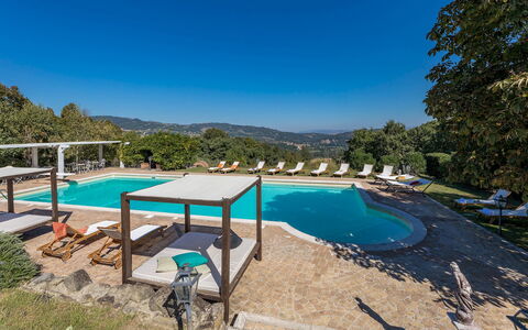 Residenza Collefiorito 26: Piscine, Recours, Eco Hôtel, Loisir, Mobilier De Jardin, Ombre, Thermes, Balancelle, Ville Resort, Hôtel