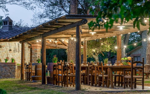 Podere Giardino 16+2: Bois, Ombre, Jardin, Structure En Plein Air, Pavillon, Aménagement Paysager, Arrière-Cour, Belvédère, Lumber, Batiments Jardin