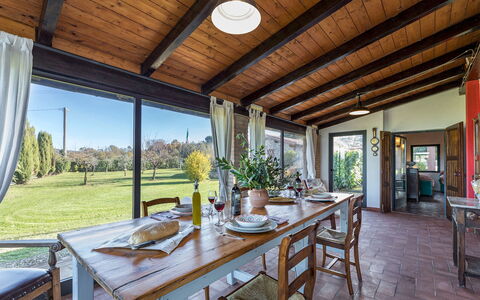 La Vigna 4: Meubles, Domicile, Porte, Chalet, Chaise, Table Cuisine Et Salle A Manger, Ferme, Biens, Batiments Jardin, Jardin