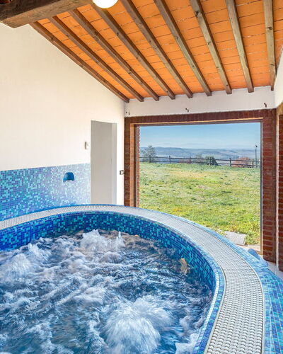 Villa Stroncoli 14: Bleu, Composite, Piscine, Eco Hôtel, Villa, Stock Photographie