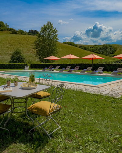 Villa Iside 8: Jardin, Piscine, Pelouse, Eco Hôtel, Recours, Aménagement Paysager, Mobilier De Jardin, Parc, Hacienda, Ferme