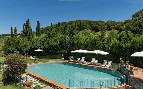 Il Pratone 12: Piscine, Recours, Eco Hôtel, Jardin, Ombre, Mobilier De Jardin, Aménagement Paysager, Biens, Hacienda, Thermes