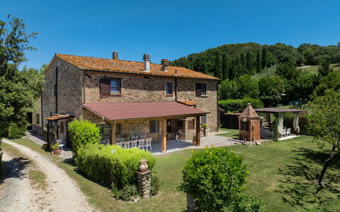 Il Pratone 12: Chalet, Ferme, Biens, Cour, Arrière-Cour, Store, Batiments Jardin, Villa, Porche