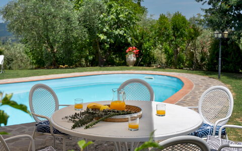 Casa Paggetti 8: Meubles, Mobilier De Jardin, Table, Chaise, Piscine, Tableau De Plein Air, Recours, Table Cuisine Et Salle A Manger, Eco Hôtel, Ombre