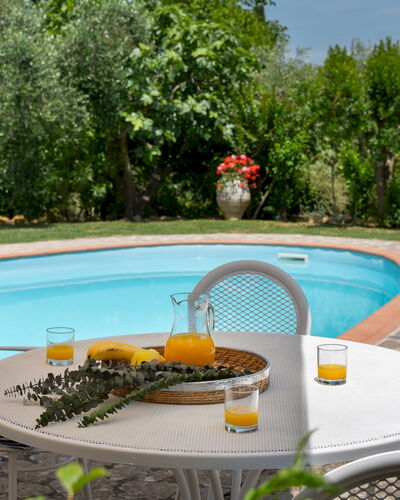 Casa Paggetti 8: Meubles, Mobilier De Jardin, Table, Chaise, Piscine, Tableau De Plein Air, Recours, Table Cuisine Et Salle A Manger, Eco Hôtel, Ombre