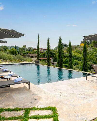 Villa Krisztina 10: Mobilier De Jardin, Piscine, Meubles, Chaise, Parapluie, Balancelle, Recours, Ombre, Loisir, Jardin
