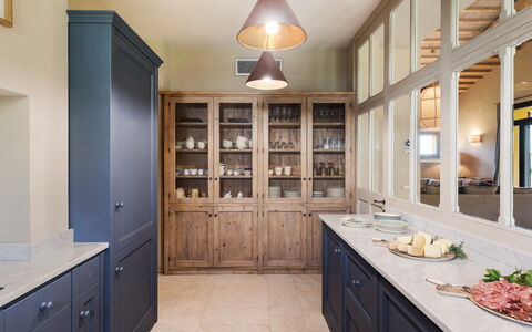 Casale Ansedonia 8+1: Design Intérieur, Cabinetry, Meubles, Cuisine, Bois, Sol, Placard, Comptoir, Sol, Rayonnage