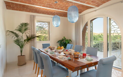 Podere Terranuova 10+2: Meubles, Chaise, Design Intérieur, Table, Bois, Table Cuisine Et Salle A Manger, Salle À Manger, Vaisselle, Pièce, Éclairage