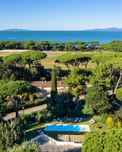 Villa Puntala 10: Vue Du Ciel, Aménagement Paysager, Recours, Piscine, Parc, Photographie Aérienne, Ville Resort, Tropiques