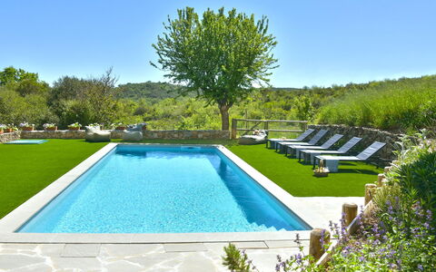 Casa la Pratellaccia 6+2: Piscine, Bleu, Jardin, Recours, Mobilier De Jardin, Composite, Aménagement Paysager, Caractéristique De L'Eau, Eco Hôtel, Arrière-Cour