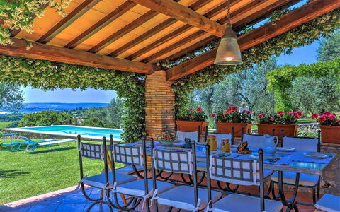 Casale Tre Cipressi 10: Bleu, Piscine, Meubles, Recours, Jardin, Mobilier De Jardin, Biens, Eco Hôtel, Hacienda, Patio
