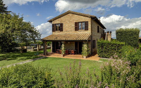 Podere Gellino 14: Maison, Arbuste, Chalet, Domicile, Zone Rurale, Ferme, Jardin, Biens, Pelouse