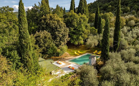 Case Novole 10: Piscine, Jardin, Biens, Aménagement Paysager, Eco Hôtel, Recours, Hacienda, À Feuilles Persistantes