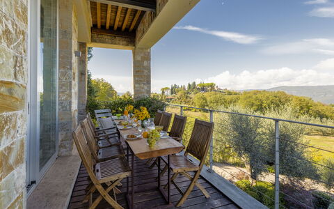Brightline Villa 8: Meubles, Chaise, Table Cuisine Et Salle A Manger, Porche, Mobilier De Jardin, Tableau De Plein Air, Eco Hôtel, Aménagement Paysager, Balcon, Dur