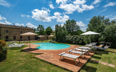 Podere Sant'Eugenio 14: Piscine, Biens, Recours, Manoir, Hacienda, Ferme, Villa, Jardin, Eco Hôtel, Pelouse