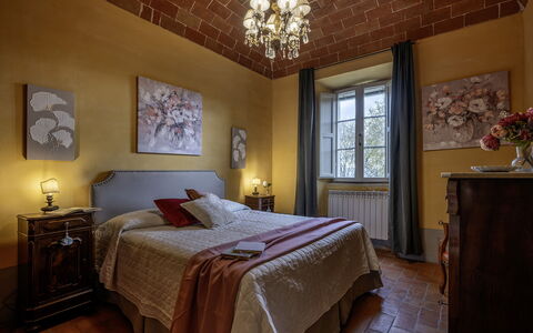 Il Castellare 14: Mur, Design Intérieur, Meubles, Pièce, Domicile, Linge, Cadre, Plafond, Chambre, Appartement