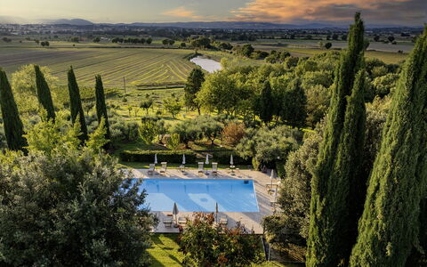 La Burraia 18: Piscine, Eco Hôtel, Aménagement Paysager, Jardin, Plantation, Recours, Villa, À Feuilles Persistantes